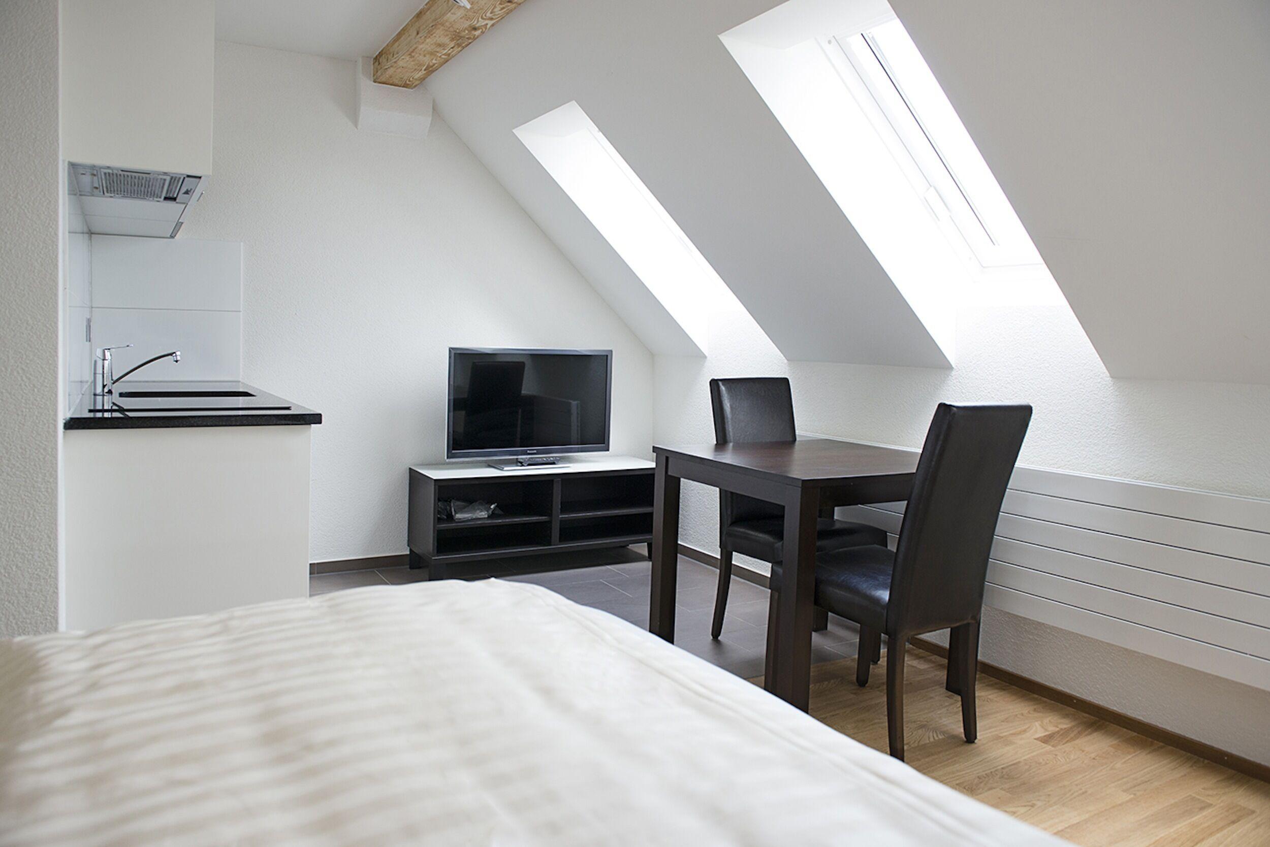 Swiss Star Longstreet - Self Check-in Apartment Zurich