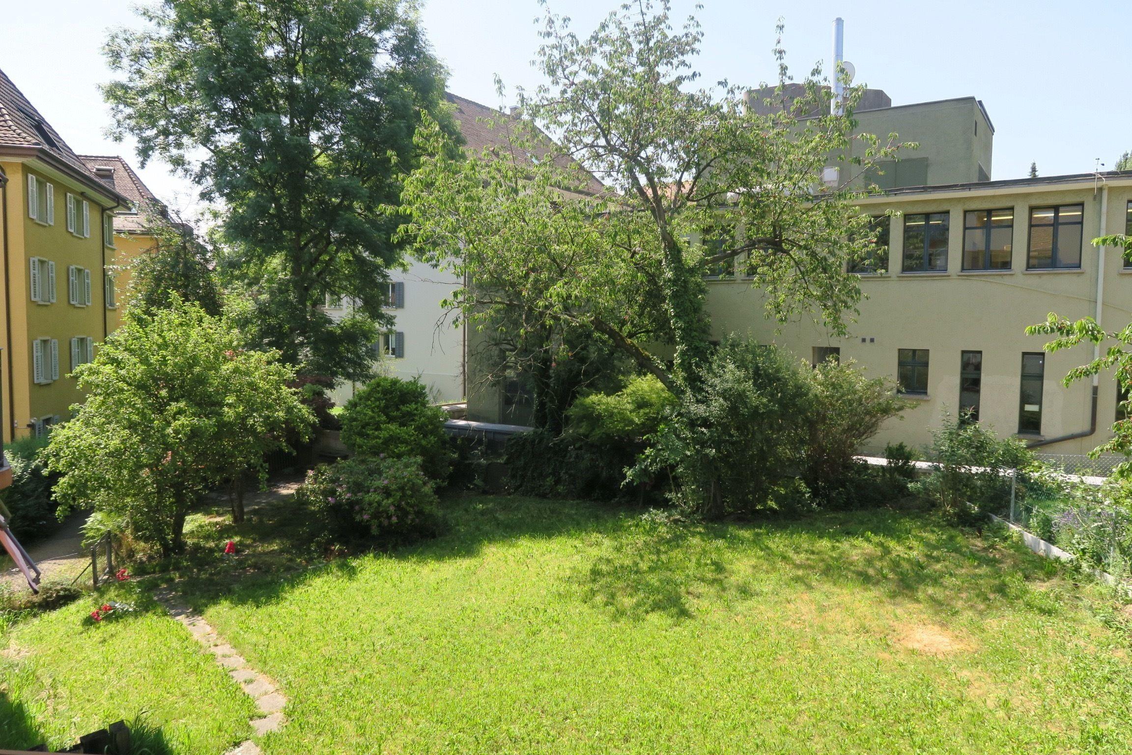 Apartment Furnished *