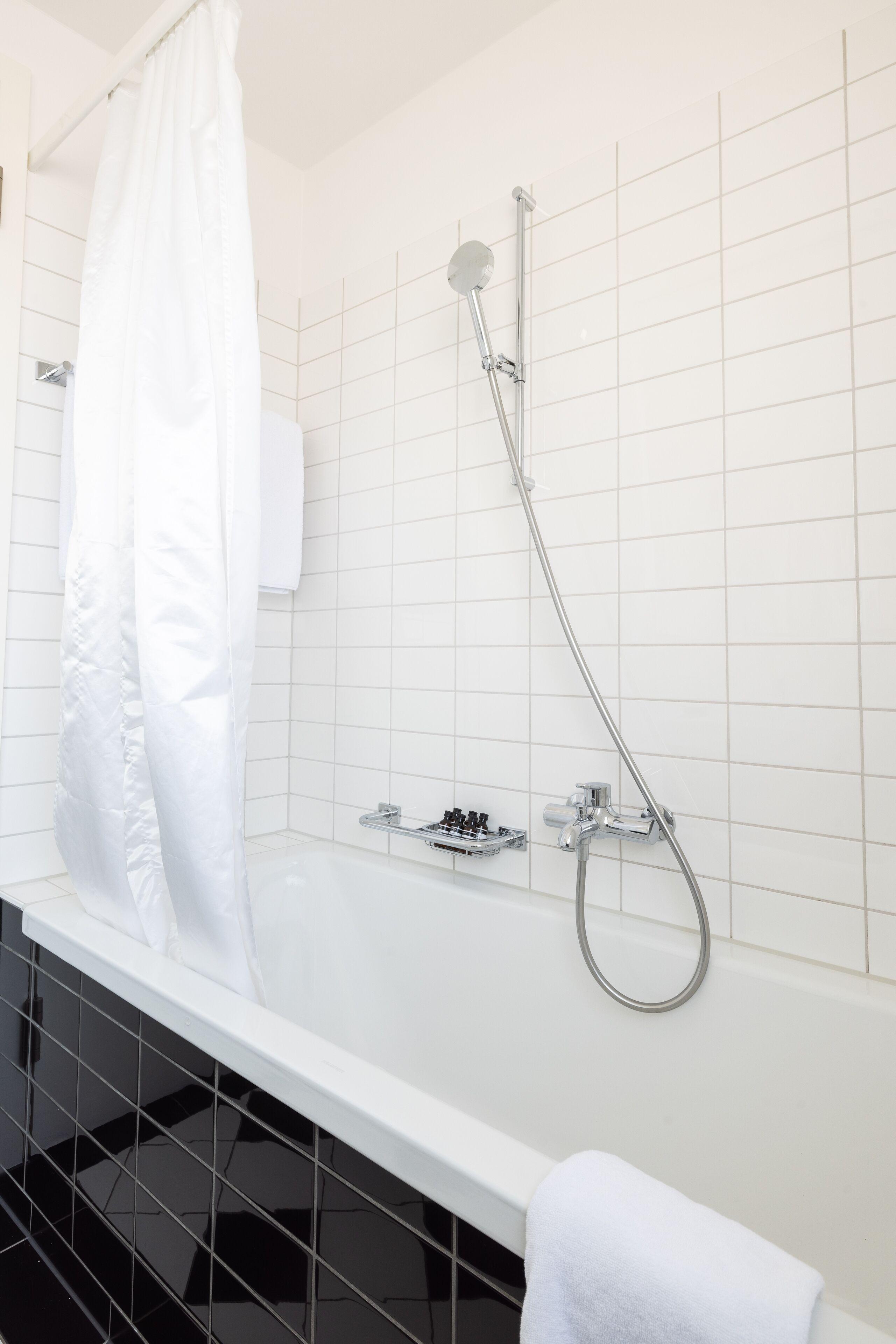 Ema House Serviced Superior Seefeld Zurich