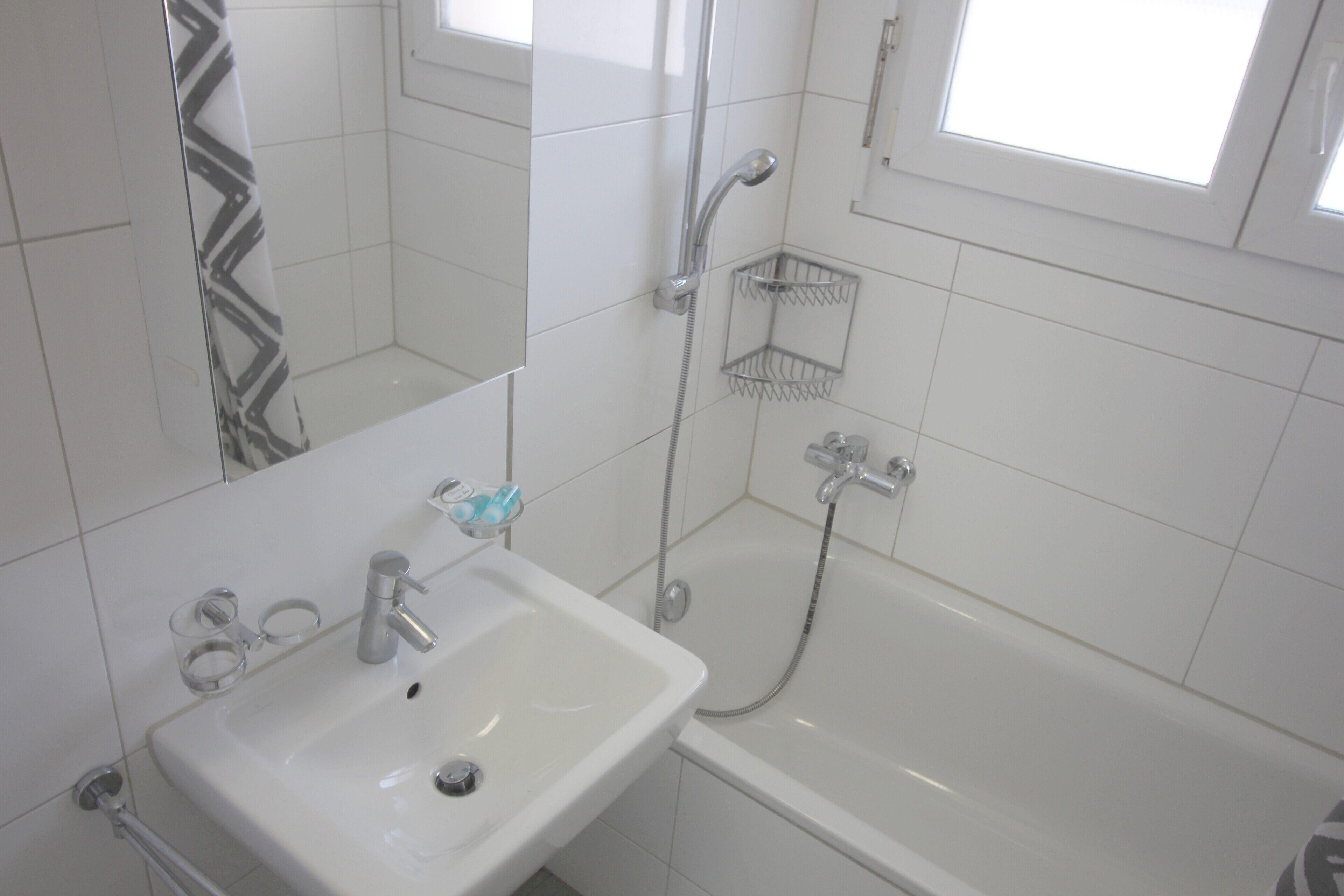 Swiss Star District 11 - Self Check-in * Zurich