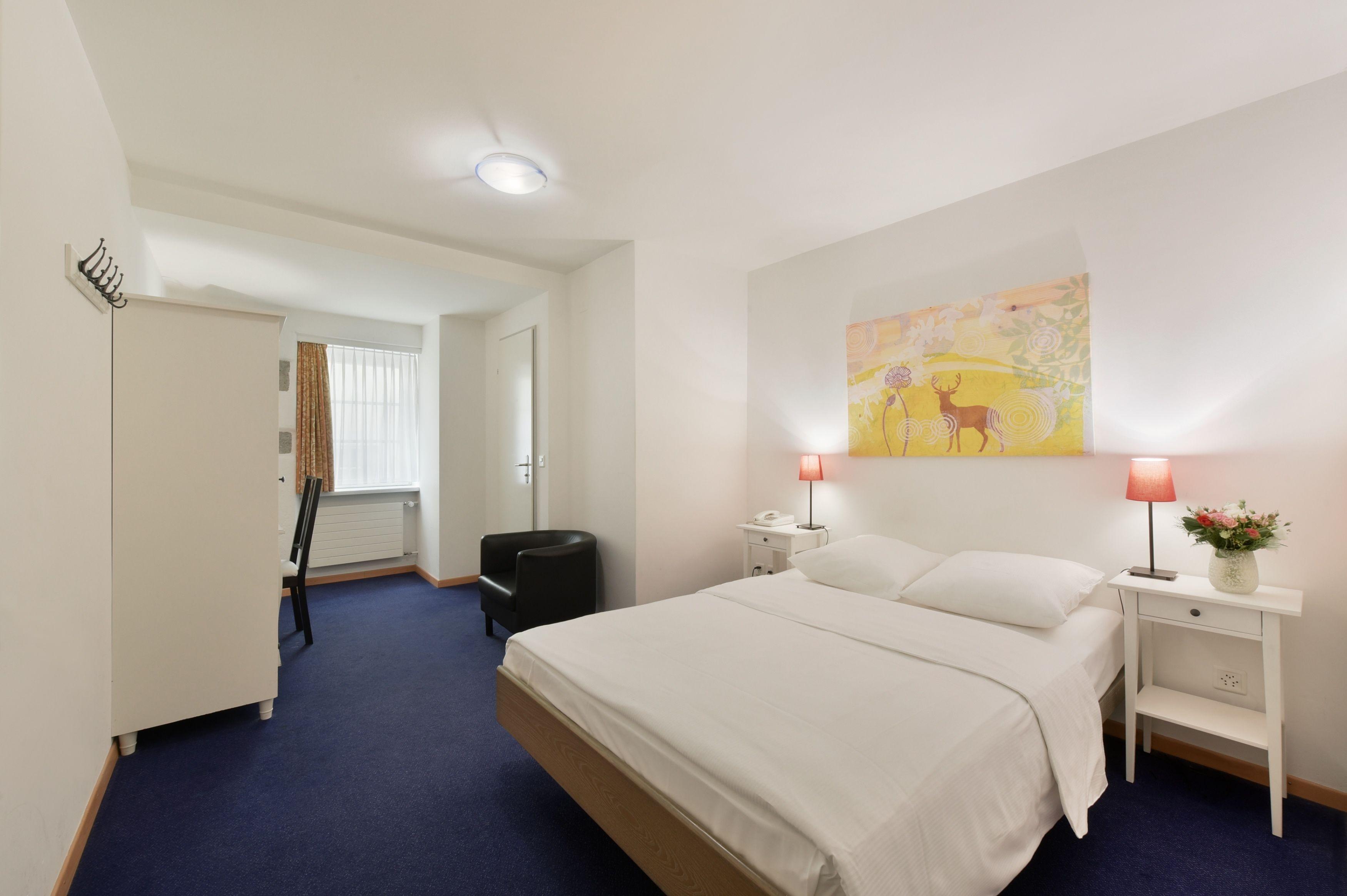 Hotel Hirschen 3*