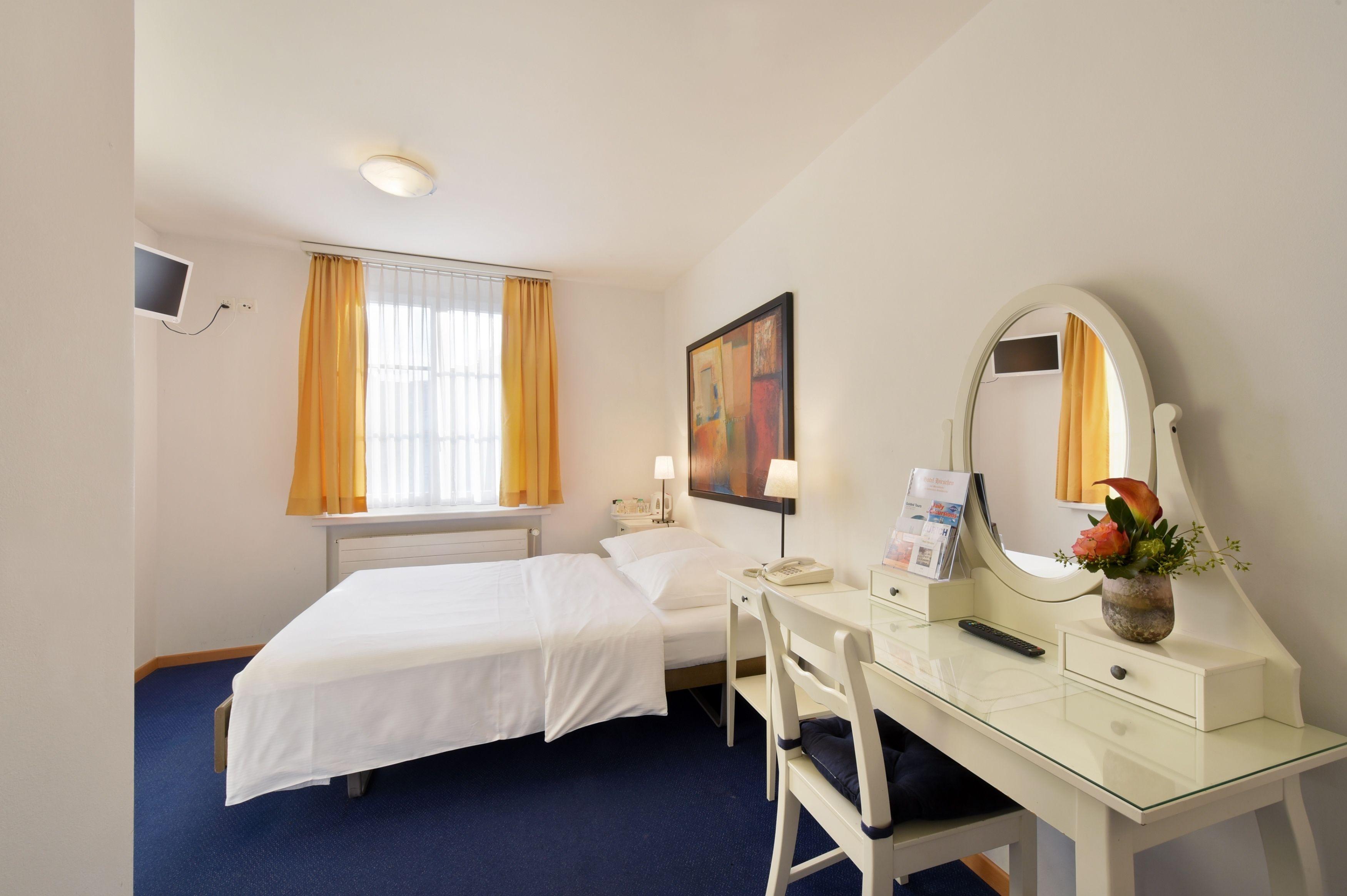 Hirschen 3* Zurich