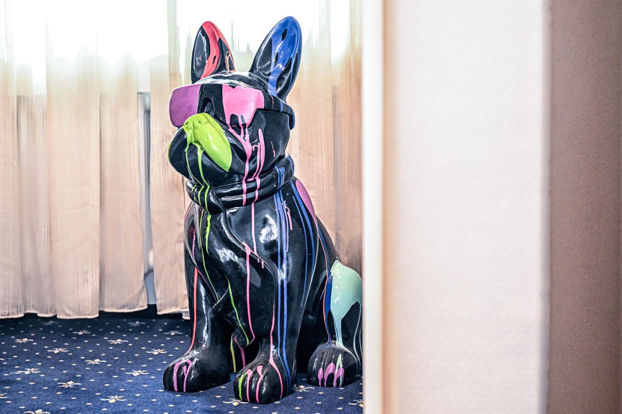 Trip Bermuda Hotel 3*