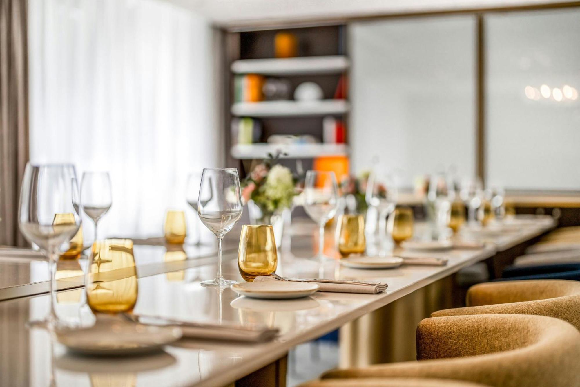 Neues Schloss Privat Zurich, Autograph Collection Hotel