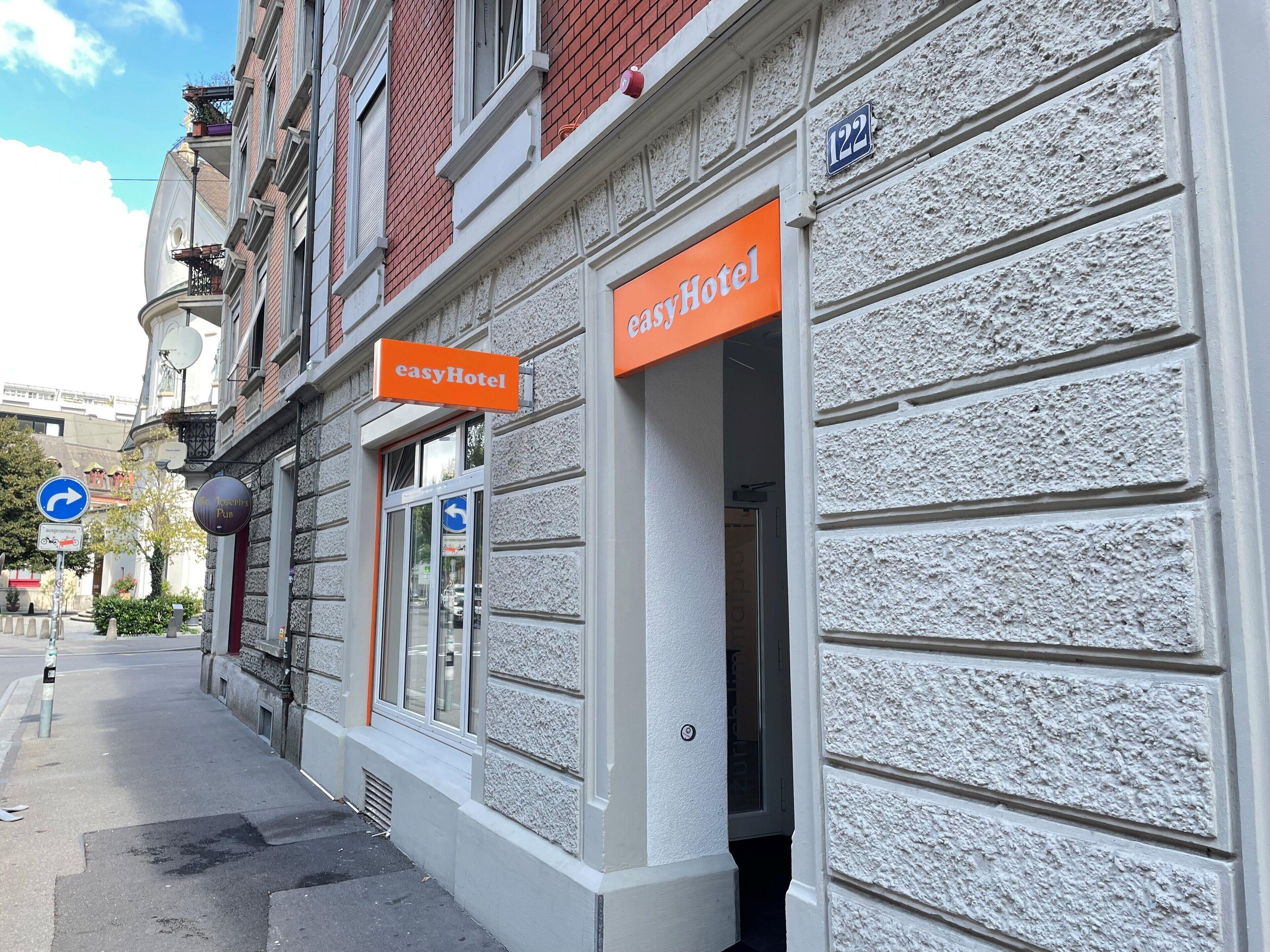 Hotel Easyhotel Limmatplatz 2*