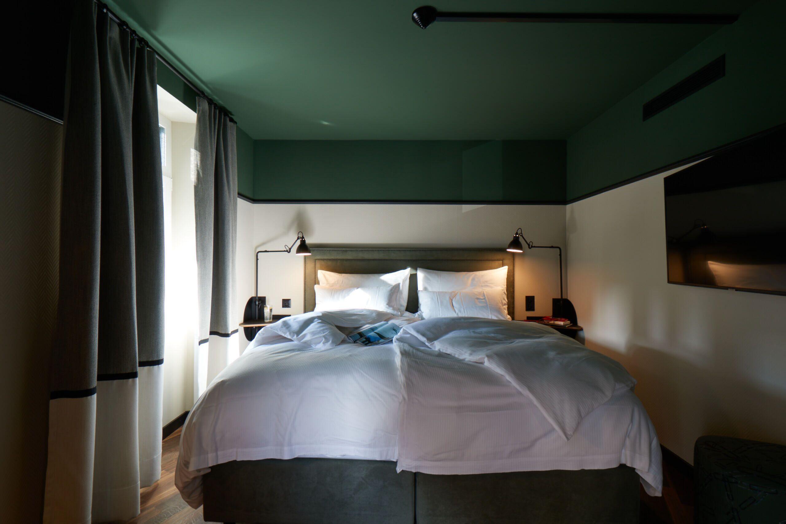 Boutique Josef Hotel 3*