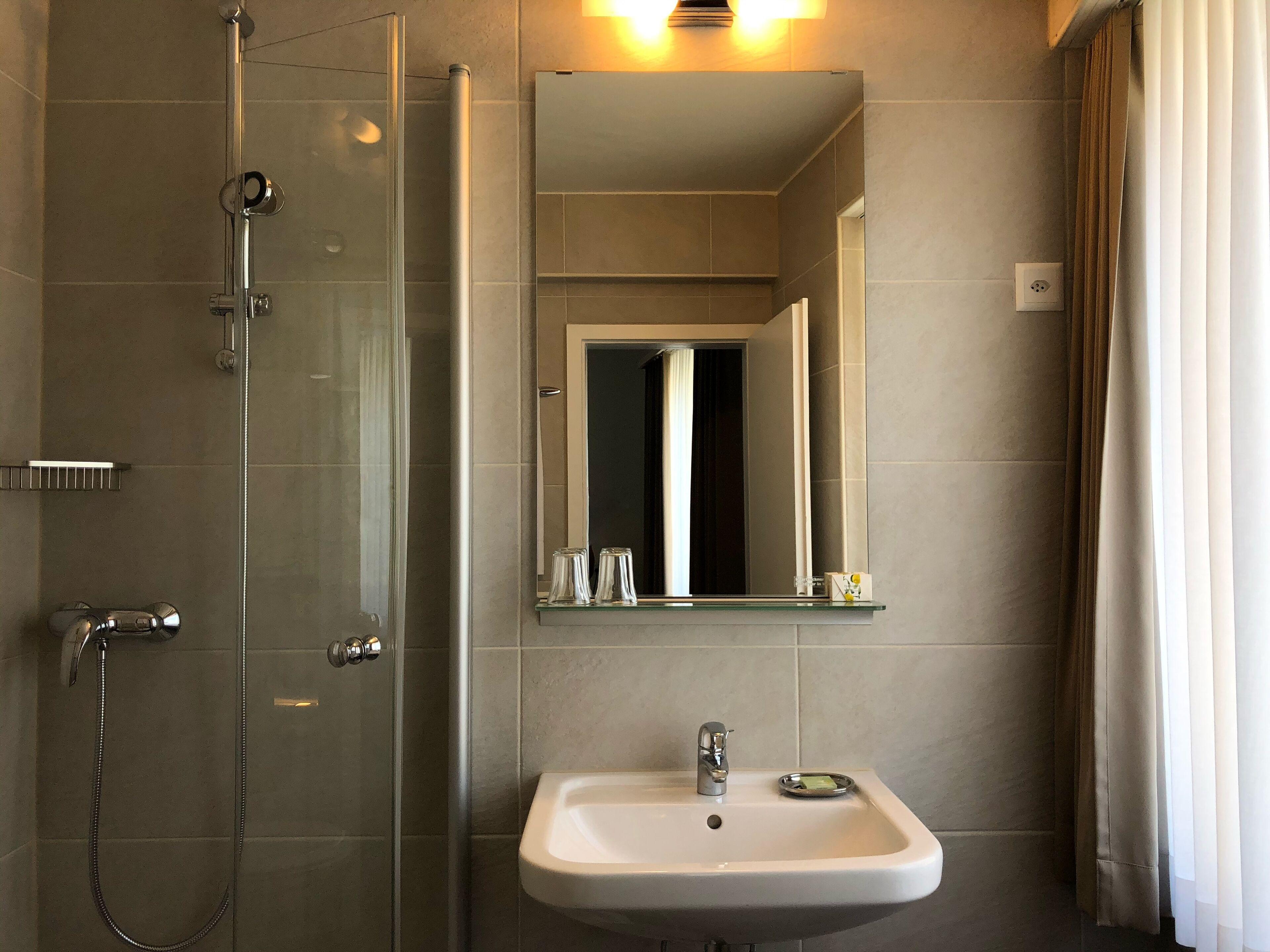 Neufeld Hotel 3*