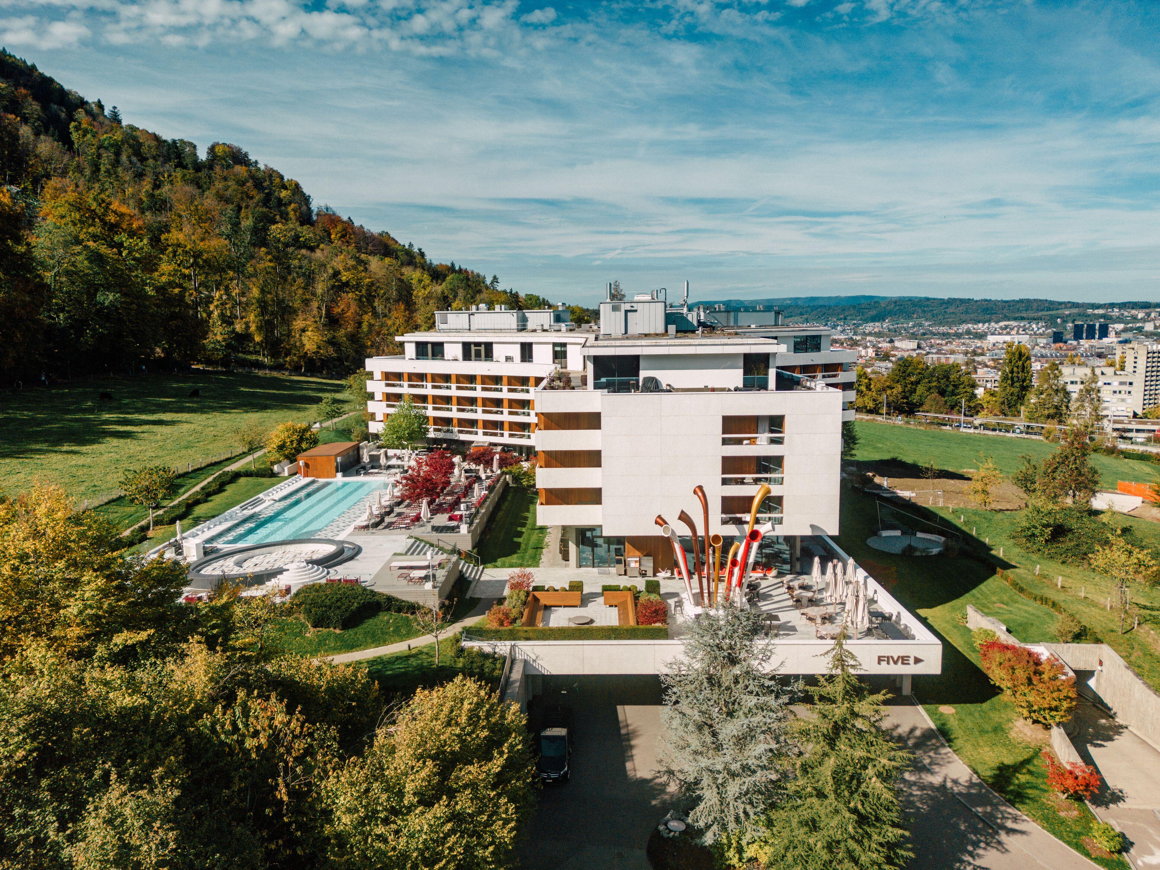 Hotel Five - Luxury 5*