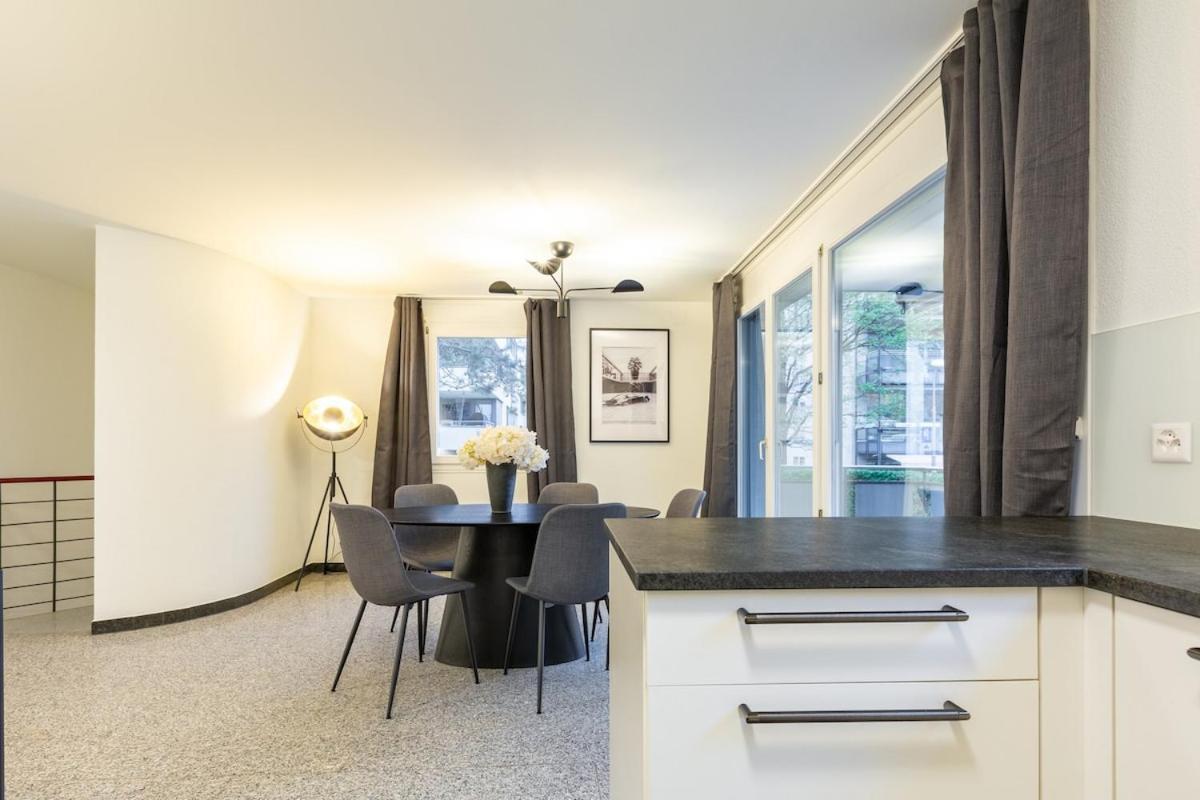 Level - Free Parking * Zurich