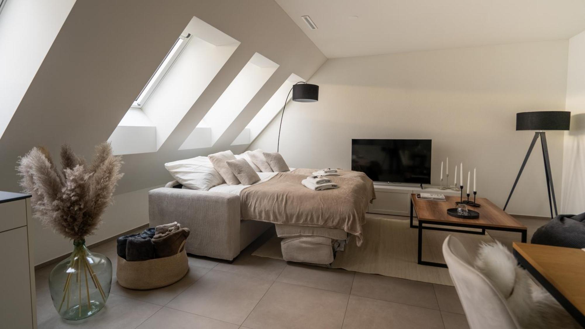 Modern Next To Hb With Roof Terrace Apartment *