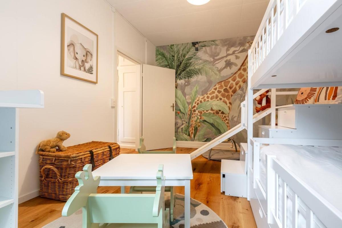 Apartment Family 3 Bedroom Zurich