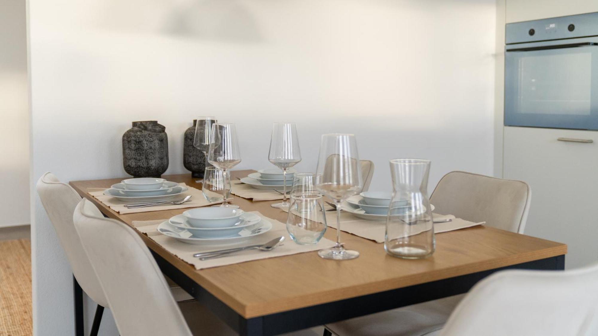 Modern Next To Hb With Roof Terrace Apartment *