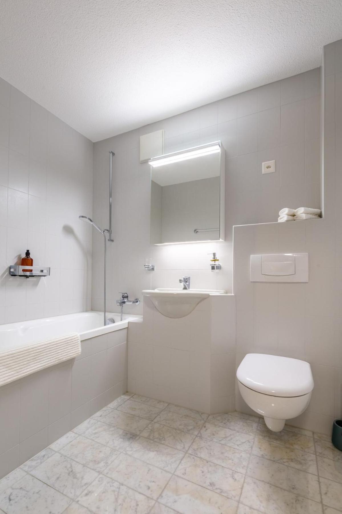 Level - Free Parking * Zurich