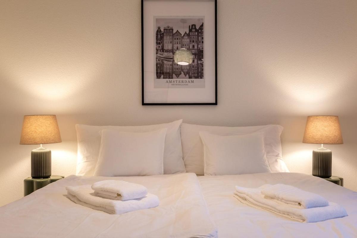 Level - Free Parking * Zurich