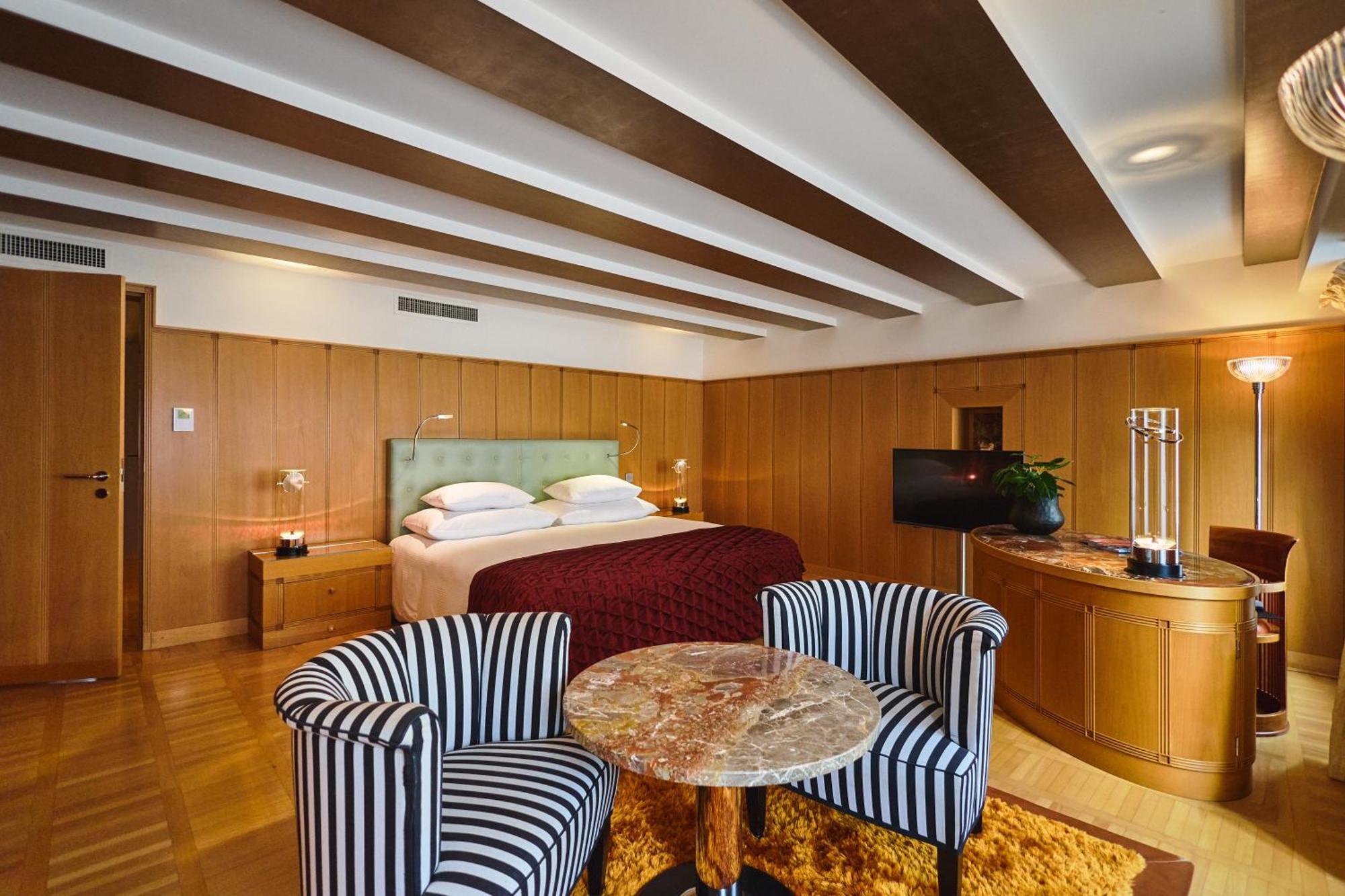 Hotel Widder - Zurichs Luxury Hideaway Zurich