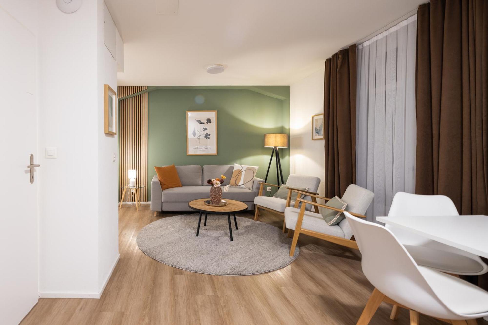 Aparthotel Stayy Nº7 & -self Check-in