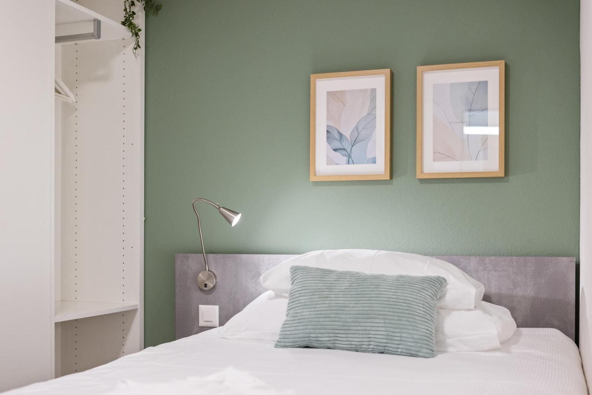 Aparthotel Stayy Nº7 & -self Check-in 3*