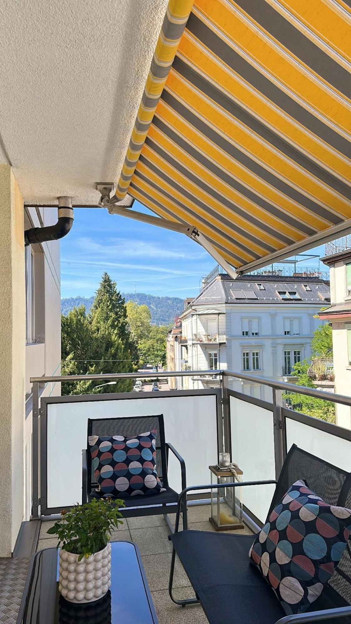 Cozy In Seefeld Zurich