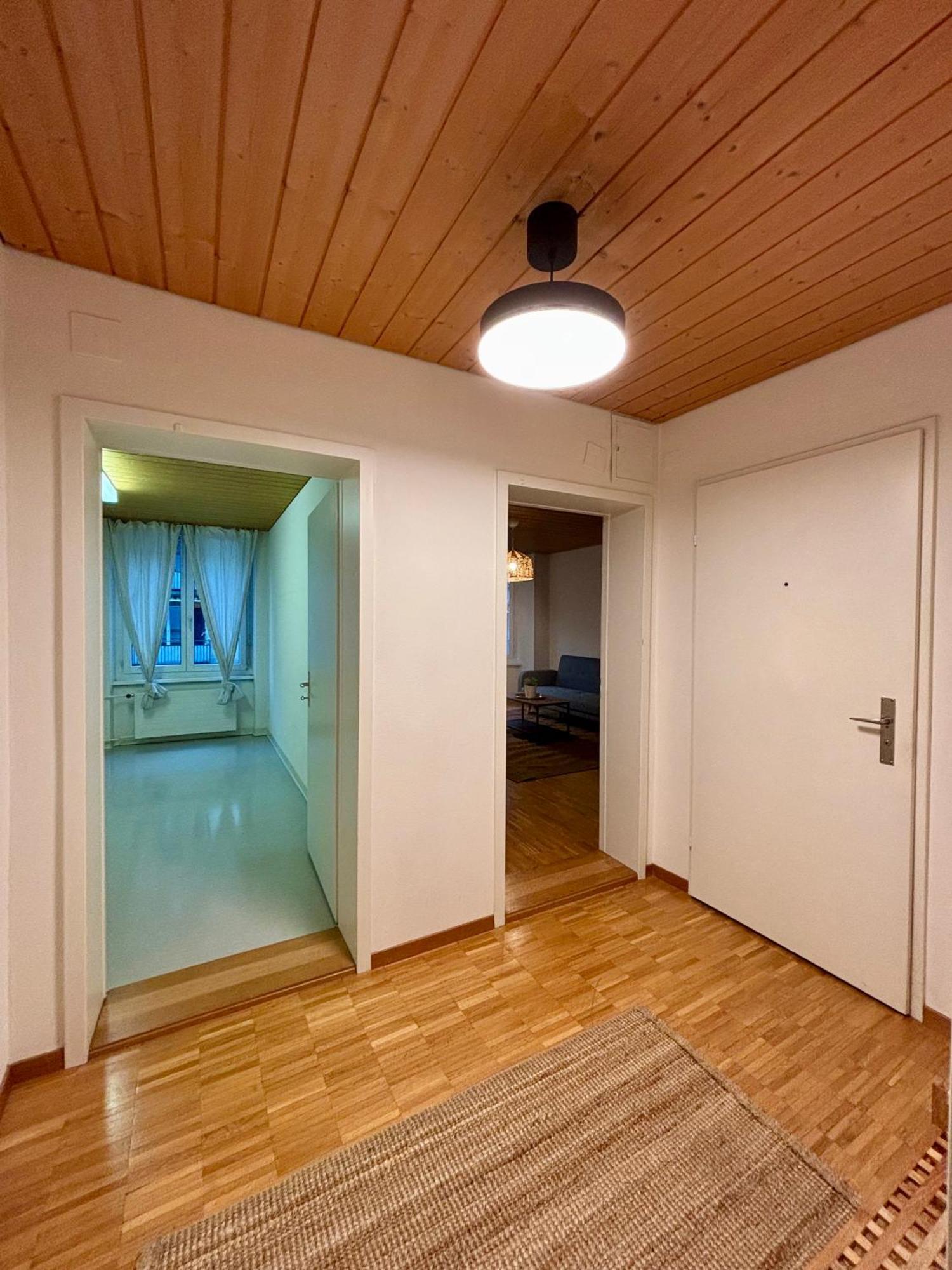 Apartment Essentials Simple *