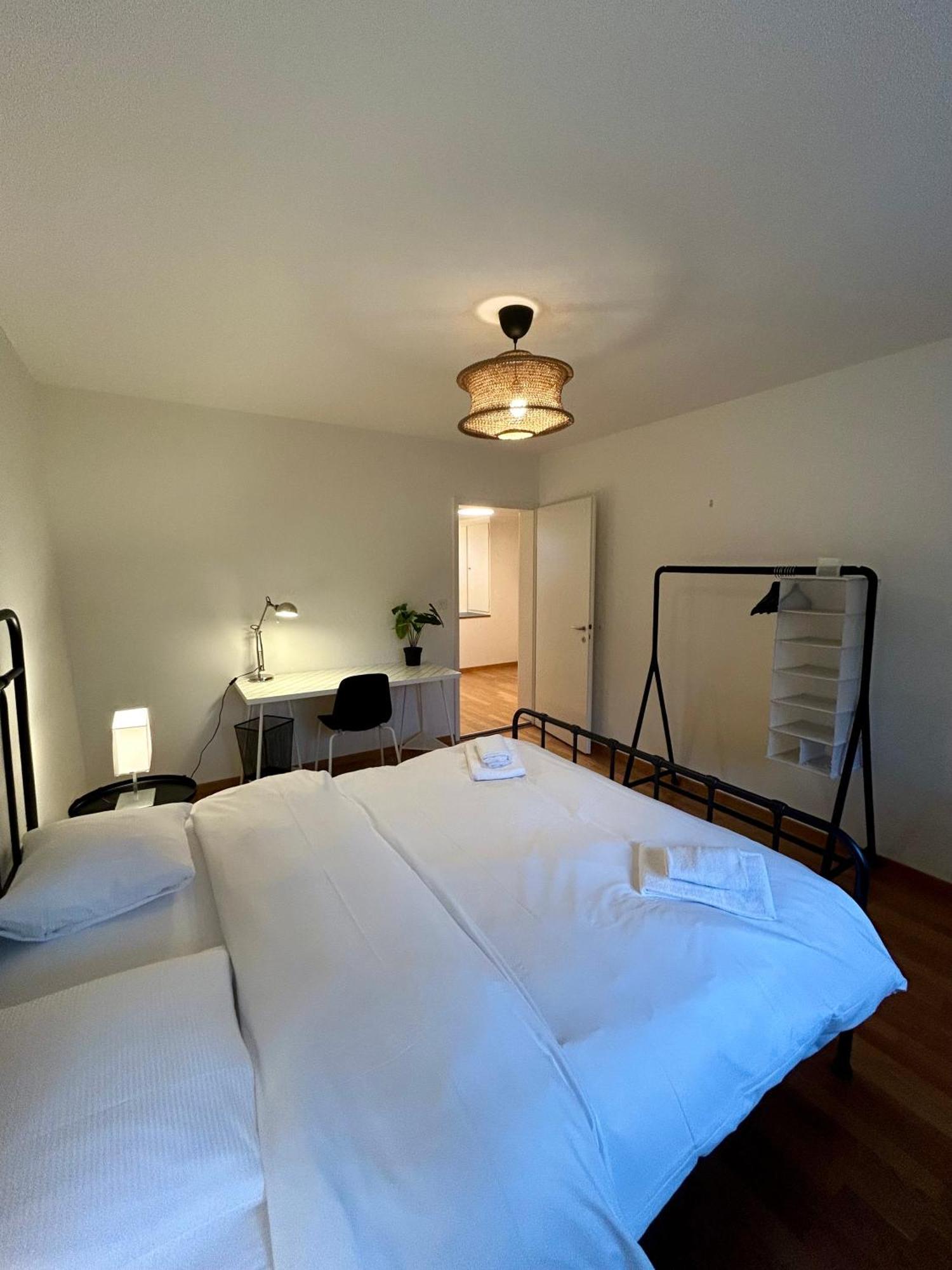 Apartment Cozy With Balcony In