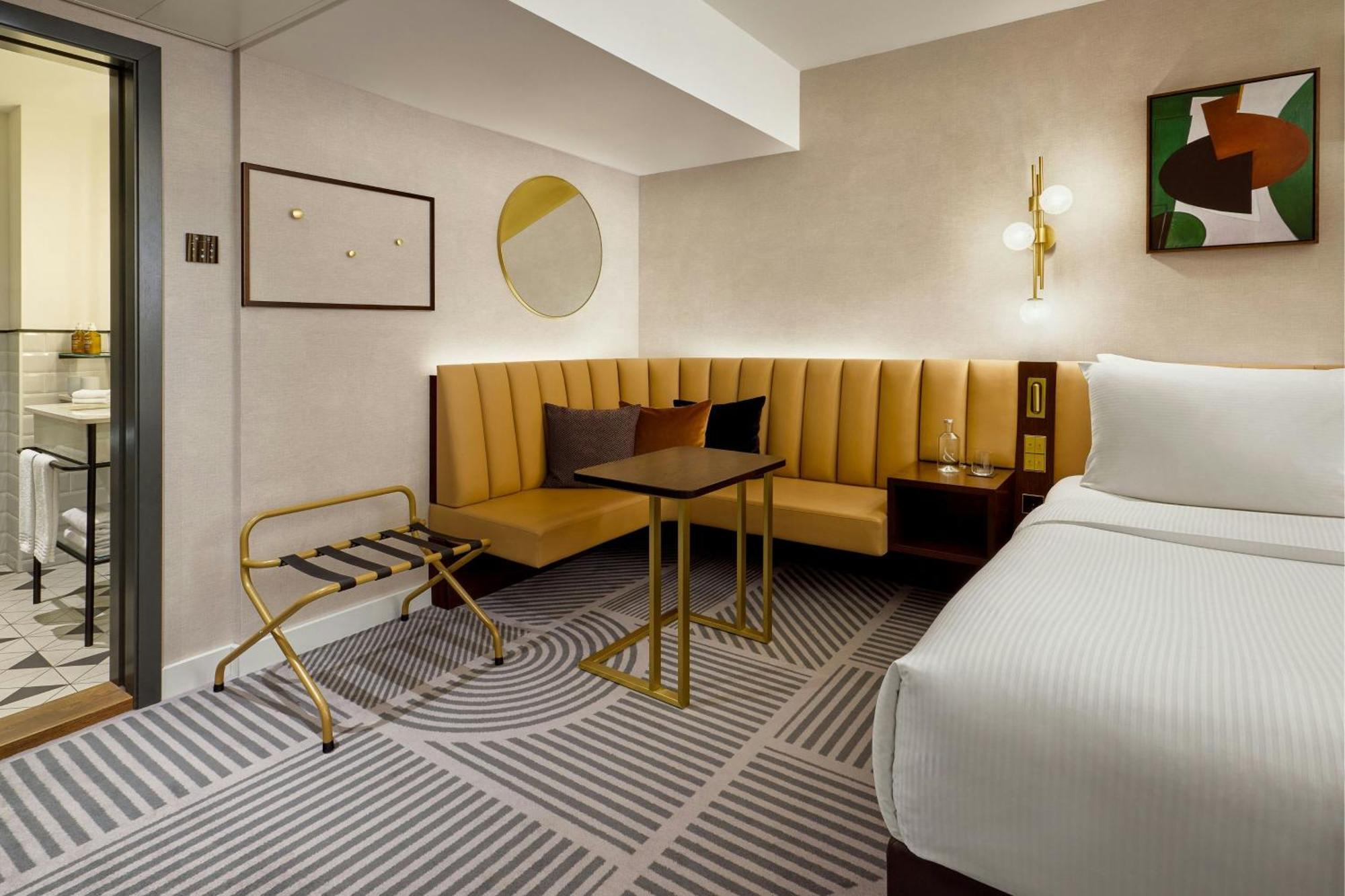 Neues Schloss Privat Zurich, Autograph Collection Hotel 5*