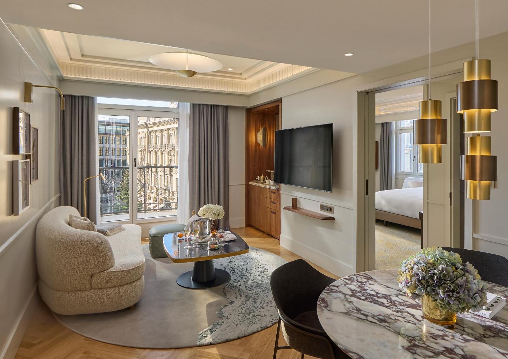 Hotel Mandarin Oriental Savoy, 5*