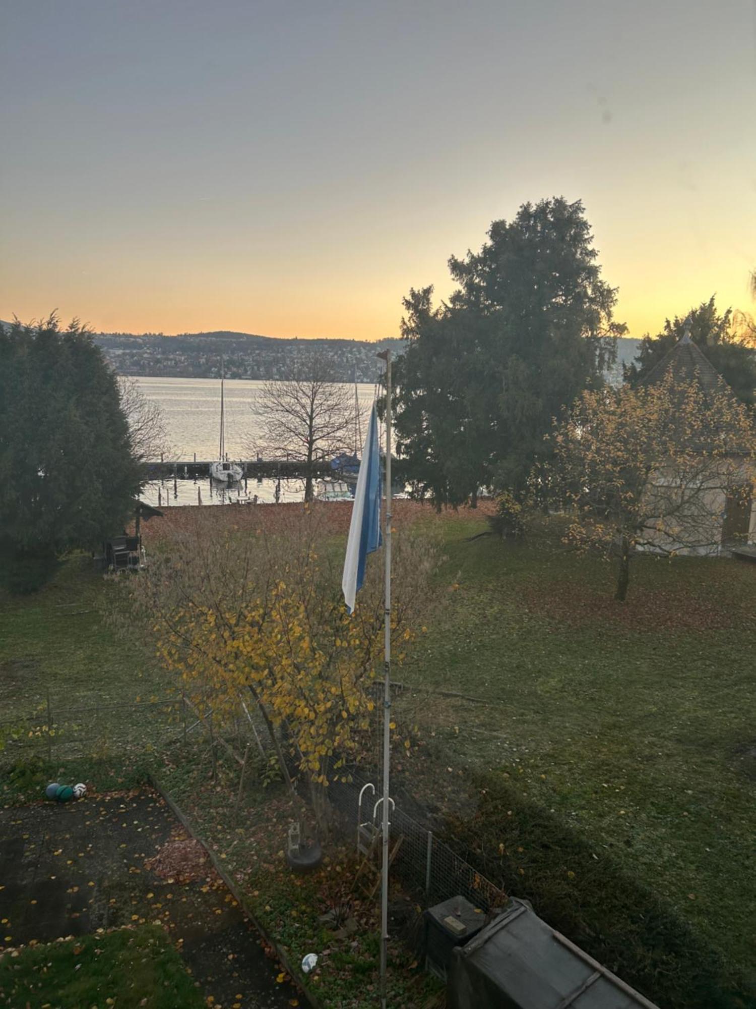 Zuerichsee, Atemberaubender Aussicht Homestay Zurich