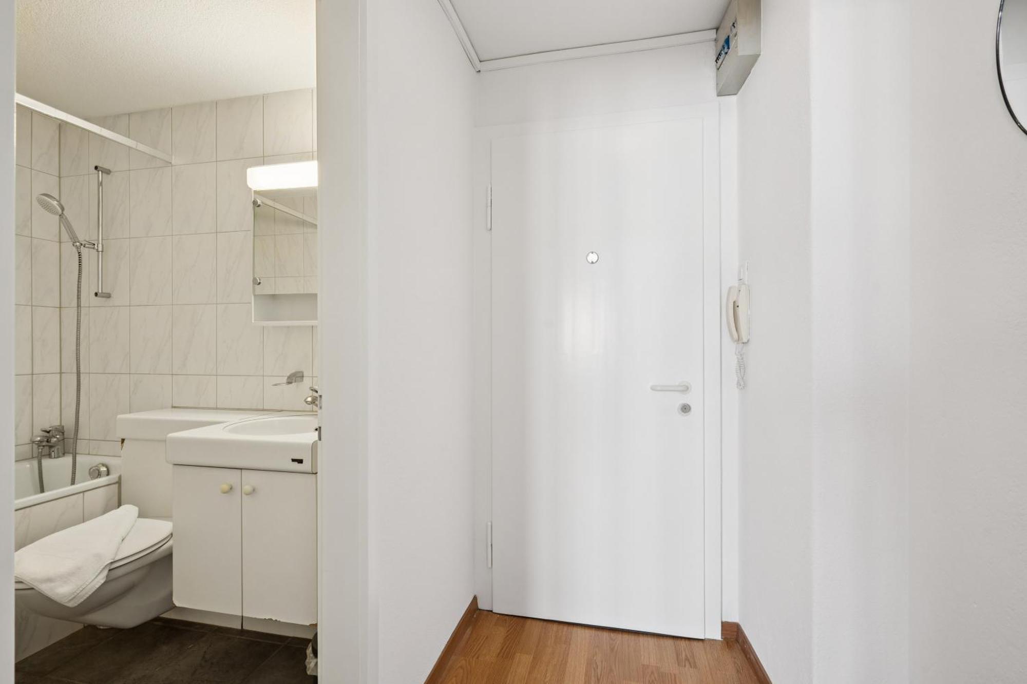 Apartment - Crown 32 *