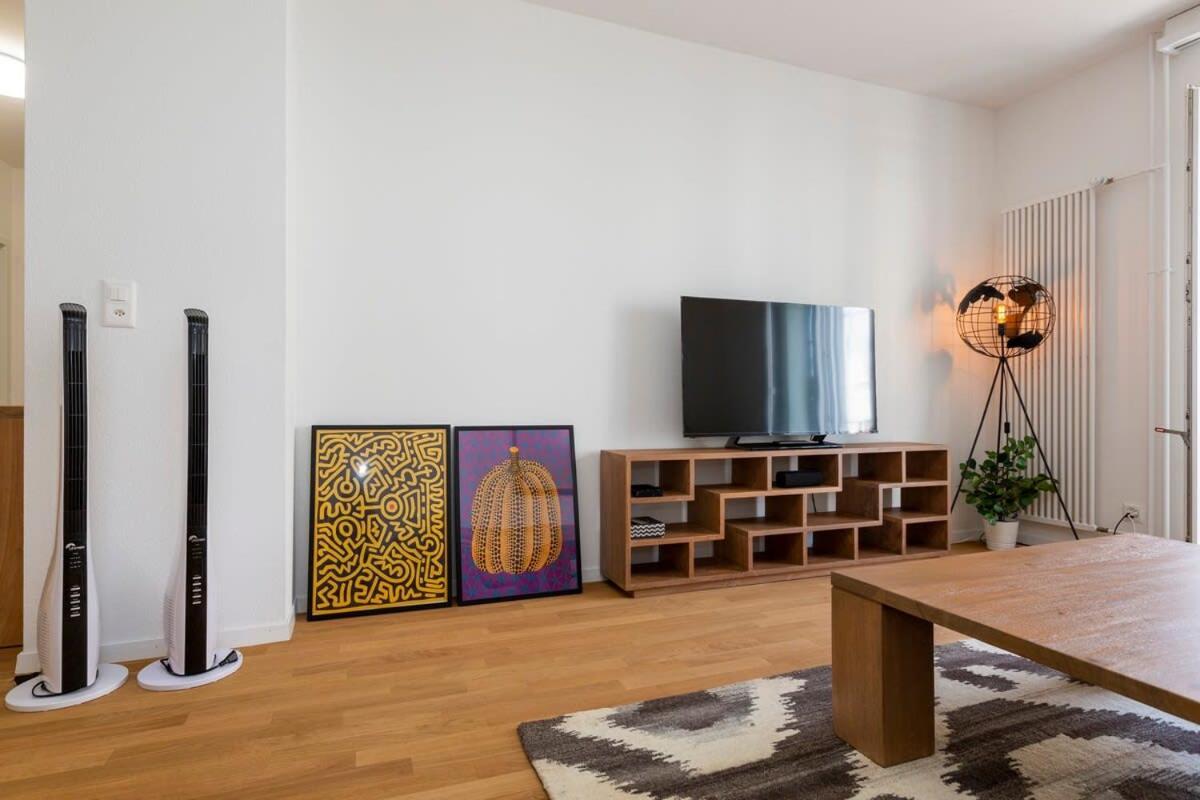 Kaya 2a - Downtown 2br With Balcony Zurich