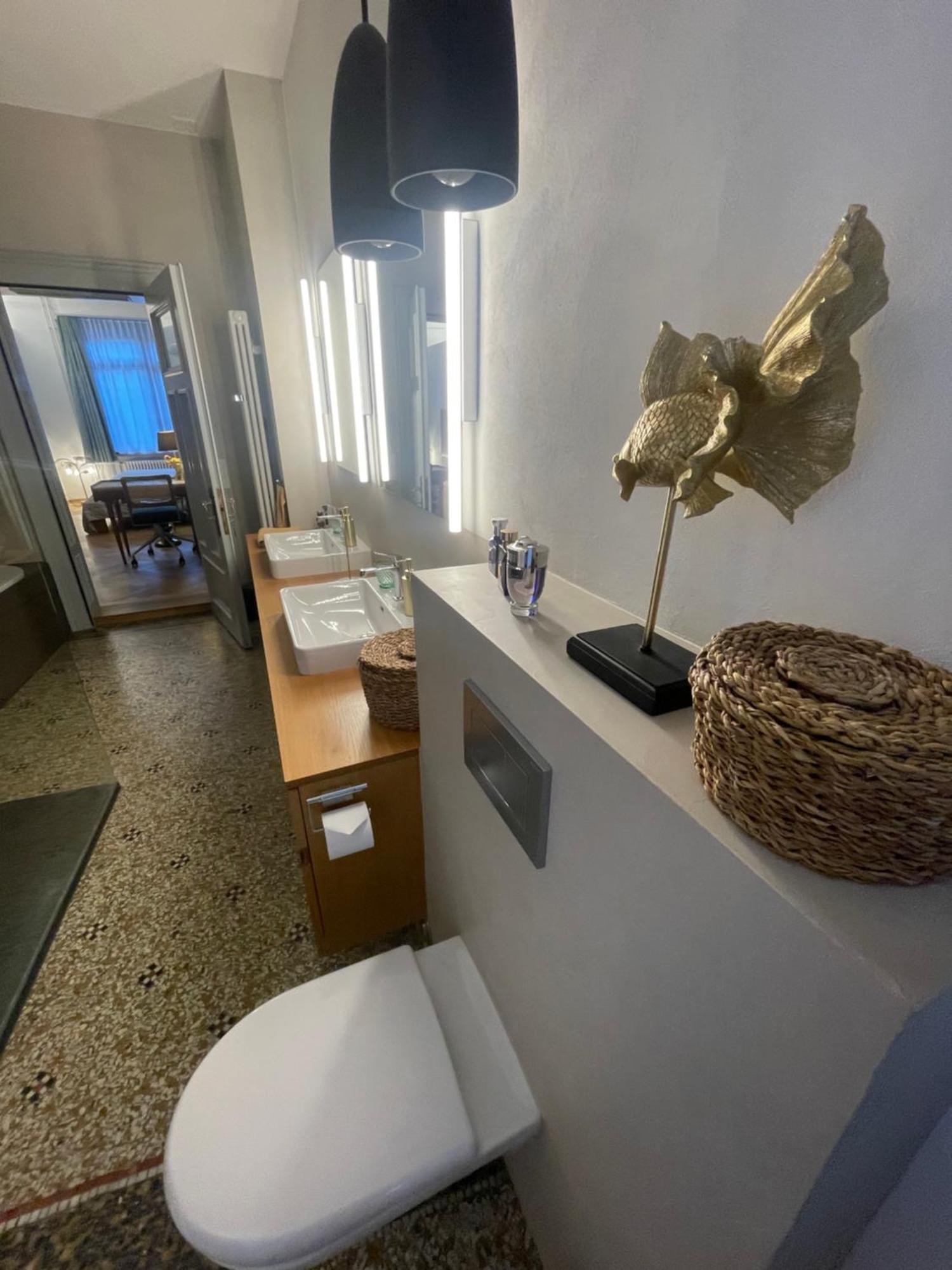 Apartment Exclusive Next To Main Station