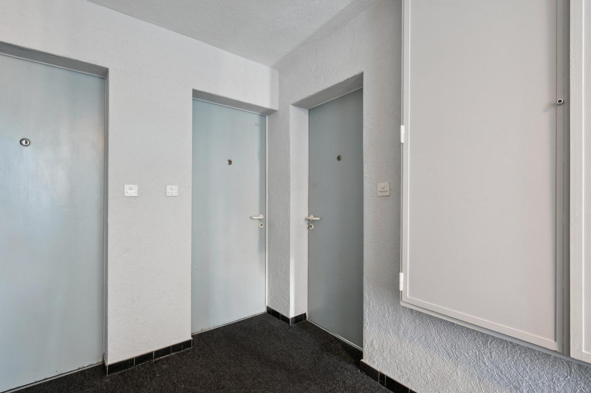 Modern Near Main Station - Crown 16