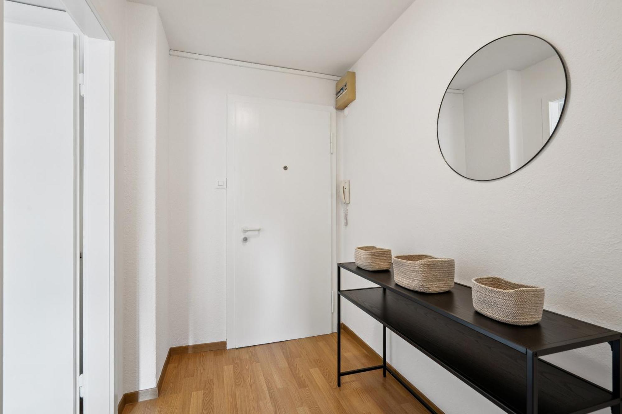 Apartment City-studio - Sweet And Modest - Crown 14 Zurich
