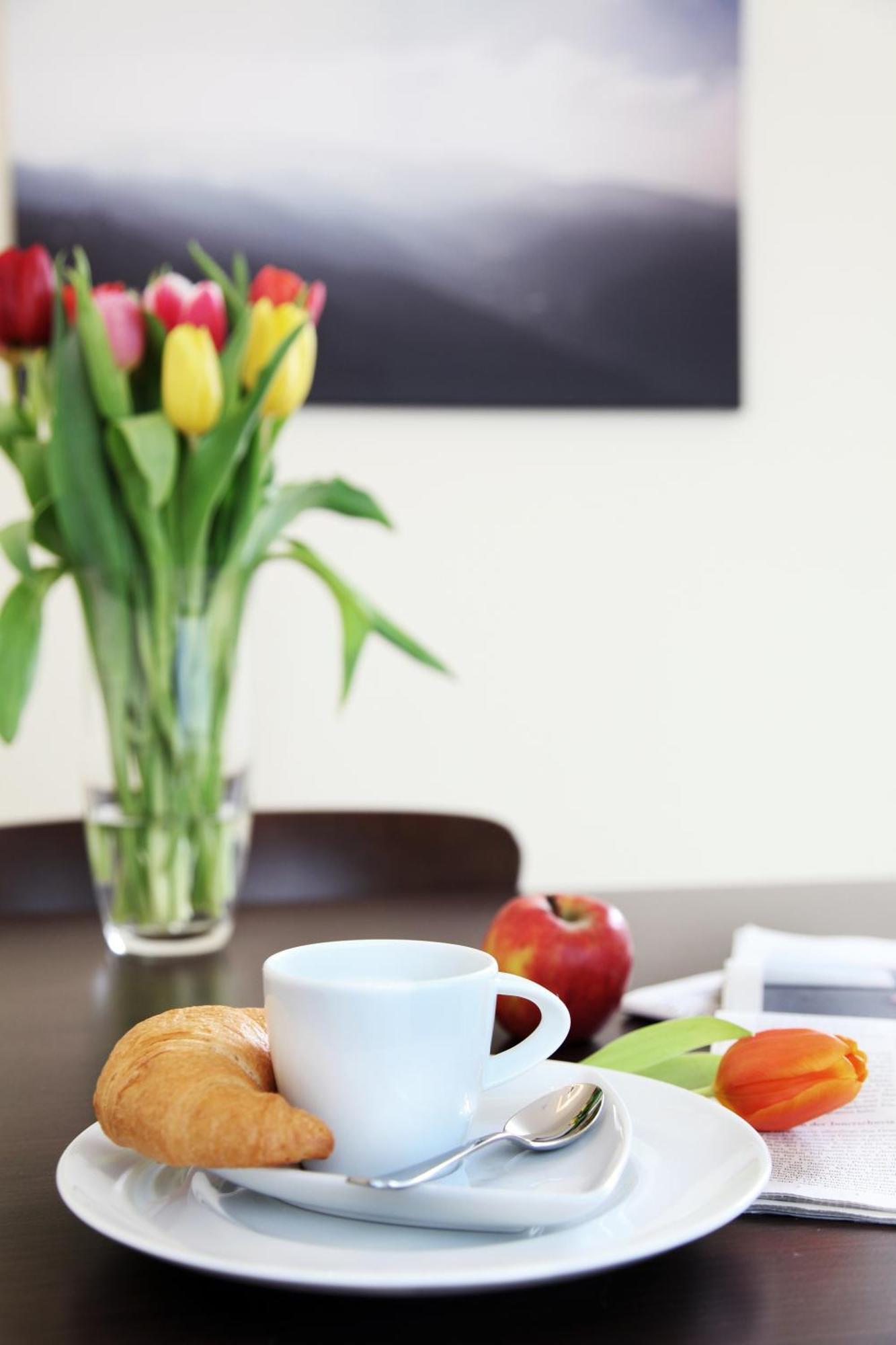 - Kieselgasse 4* Zurich