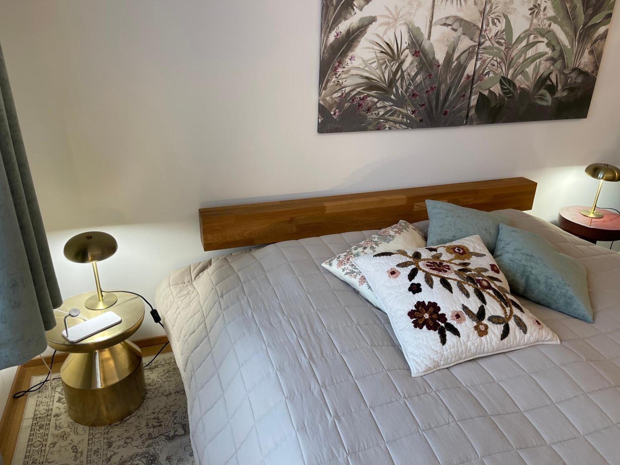 Exclusive Next To Main Station