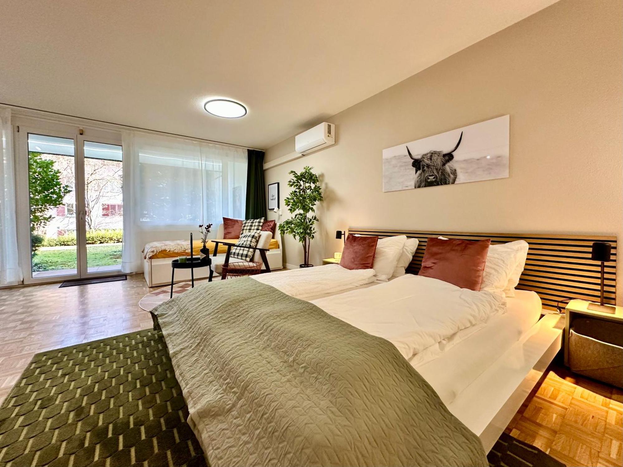 Alpine With Ac, Garden Terrace And Much Privacy *