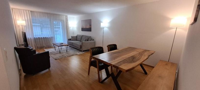 Executive 2 Bd Flat In Center - Hoesch 1 Apartment