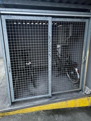 Very - Art 3 Apartment