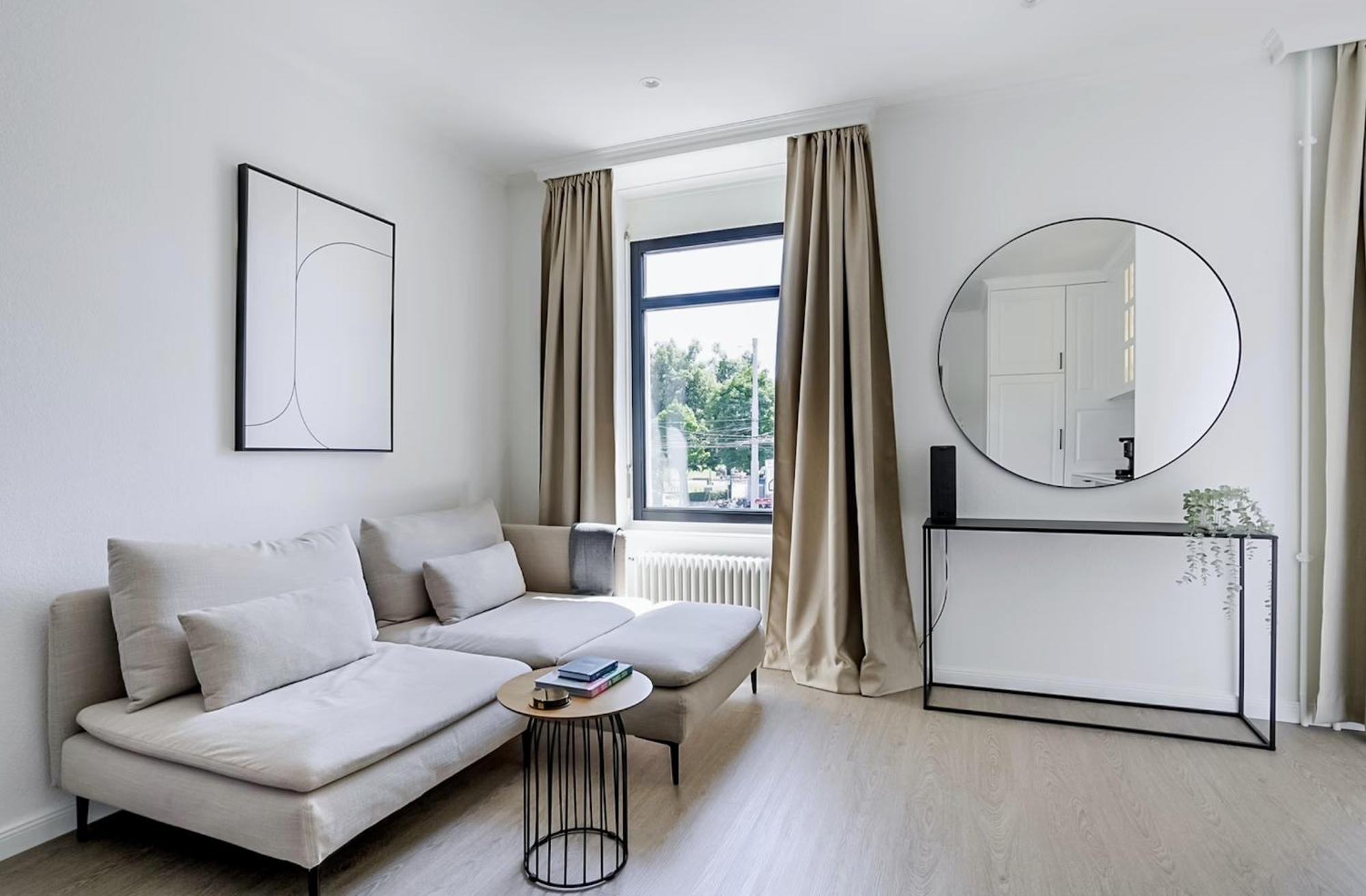 Charming In 4 Apartment Zurich