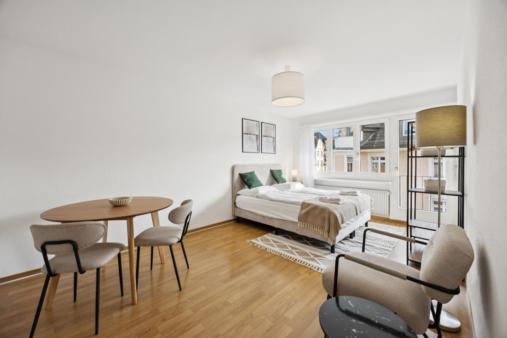 Apartment Very Centrally Located - Crown 15 Zurich