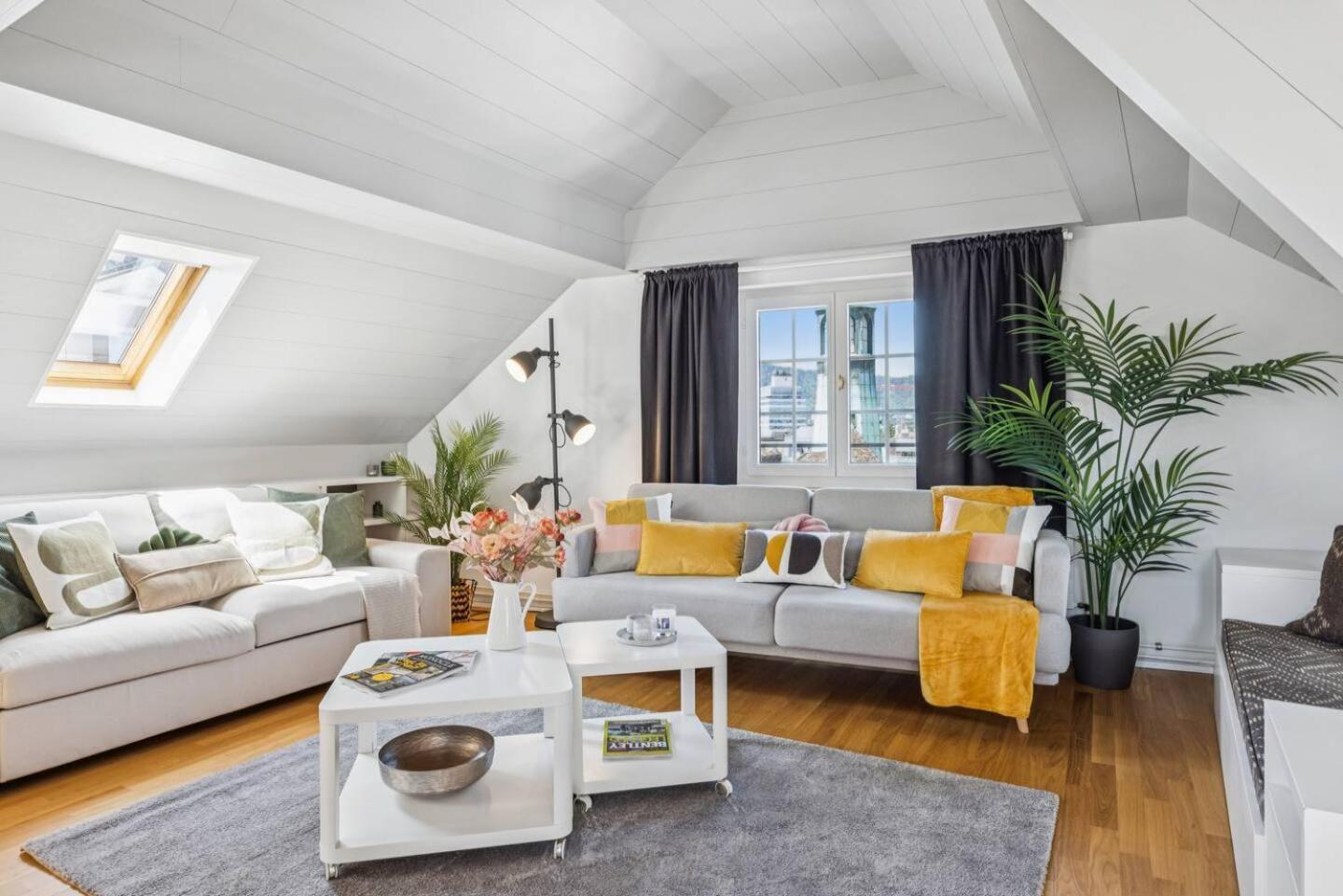 Apartment Old Town Penthouse Rooftop Terrace Ac