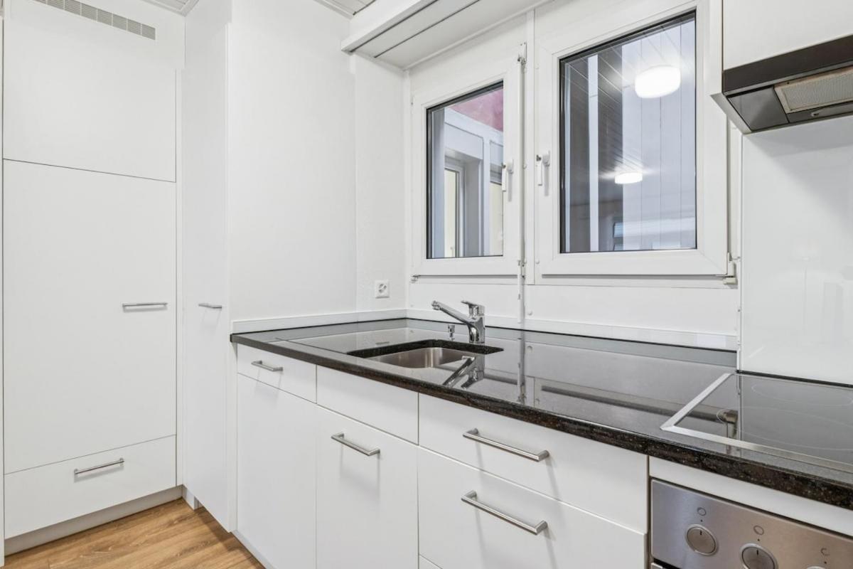 Apartment Luxury 1br In The Center - Color 5 *