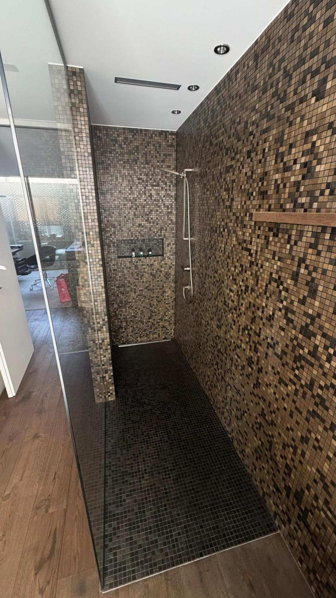 Penthouse Mit Whirlpool & Riesenterrasse Apartment *