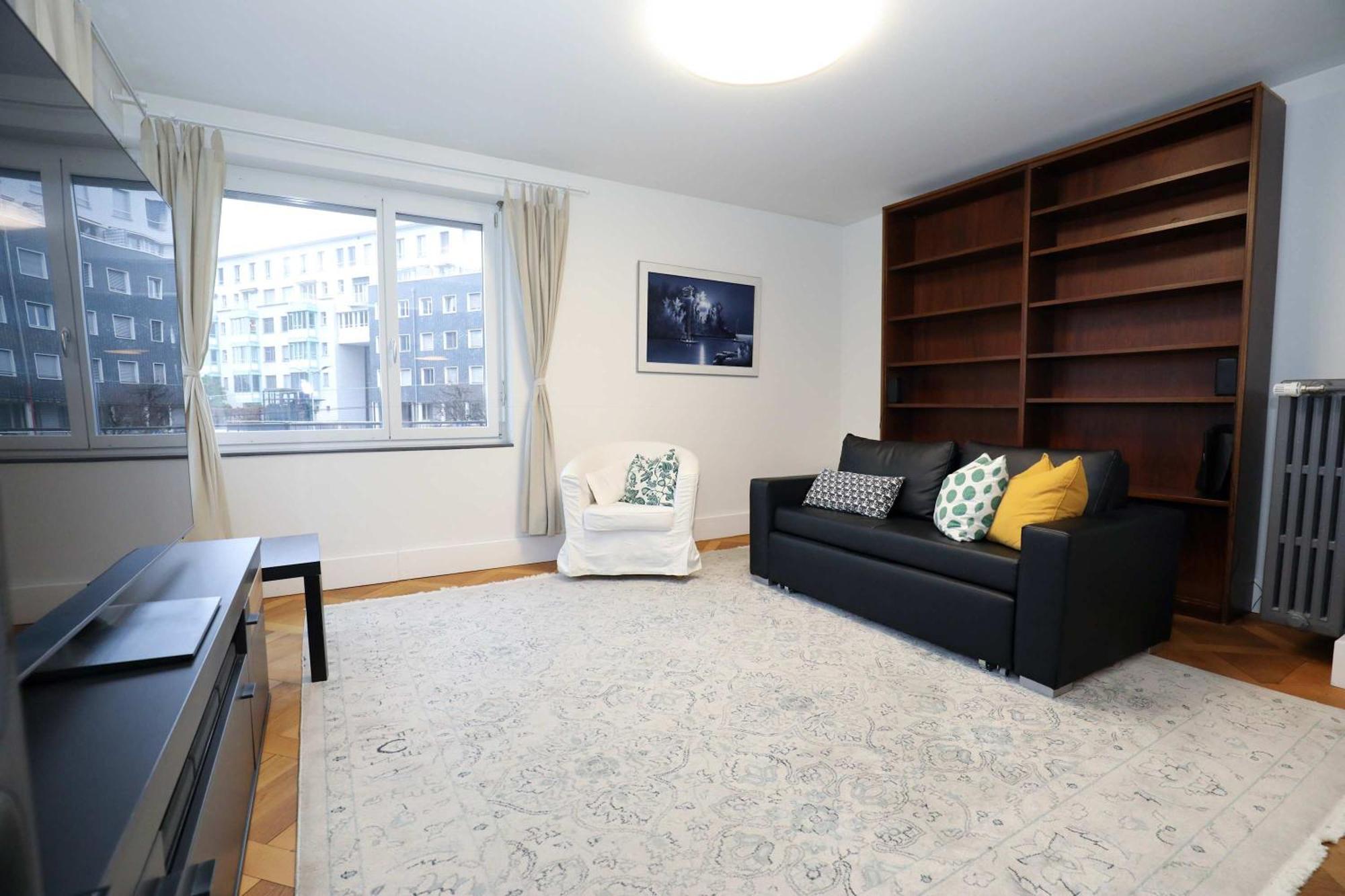 Steps From Sihlcity Free Parking Dining And Transit Apartment Zurich