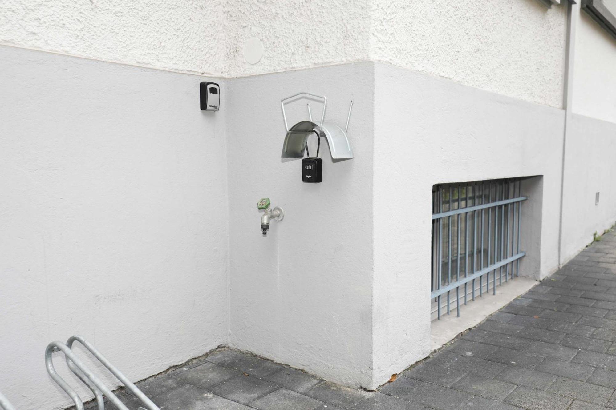 Steps From Sihlcity Free Parking Dining And Transit Zurich