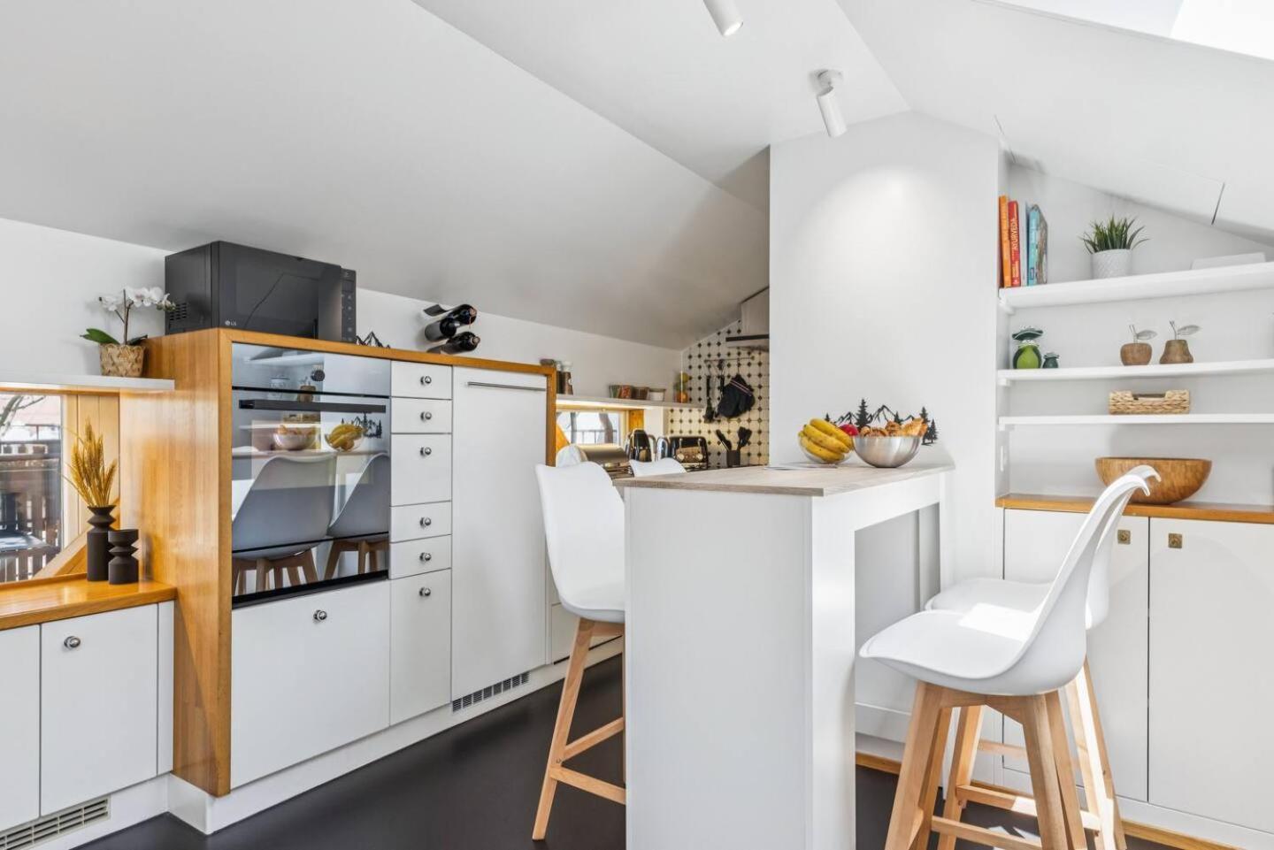 Apartment Old Town Penthouse Rooftop Terrace Ac