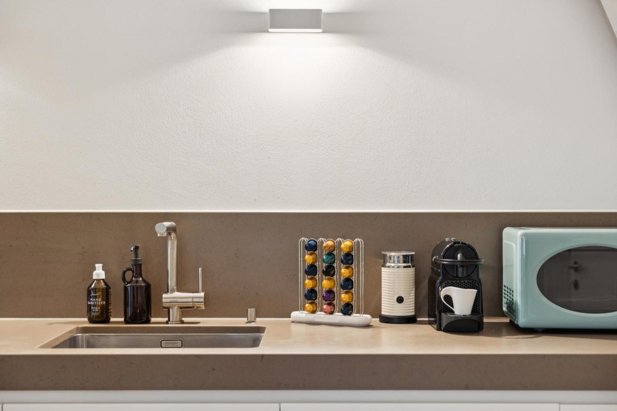 Old Town Diamond Penthouse Ac Private Rooftop Zurich