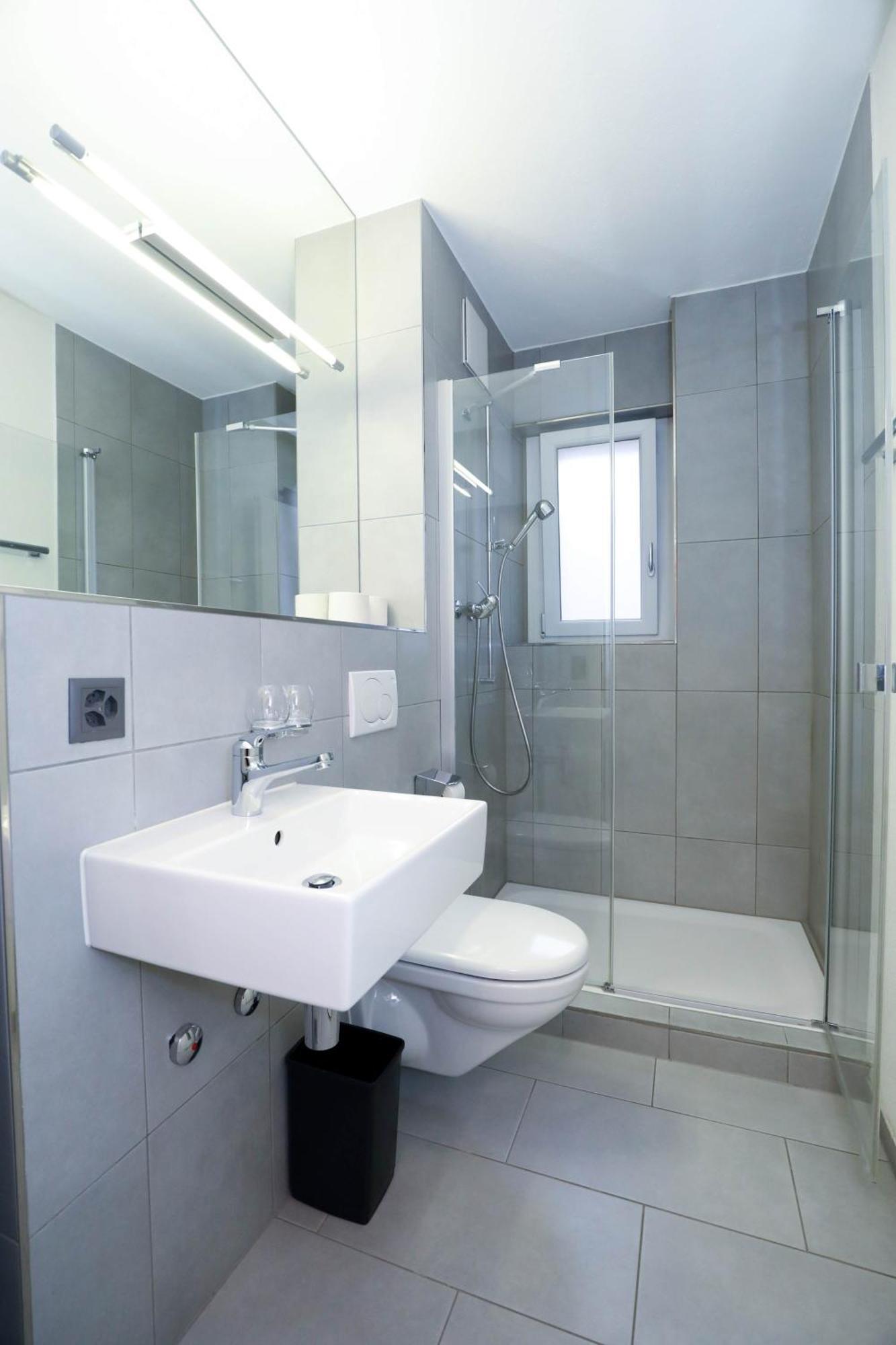 Steps From Sihlcity Free Parking Dining And Transit Apartment *