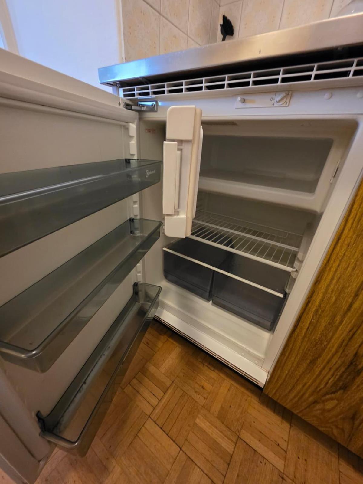 Center Flats With Balcony - Rigi Apartment