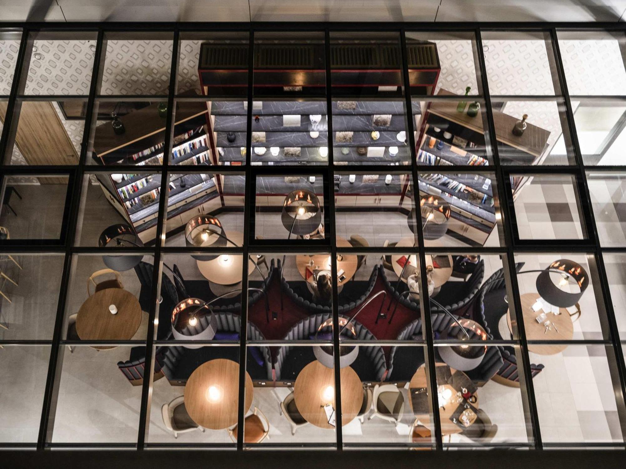 Ibis Styles Center 3*