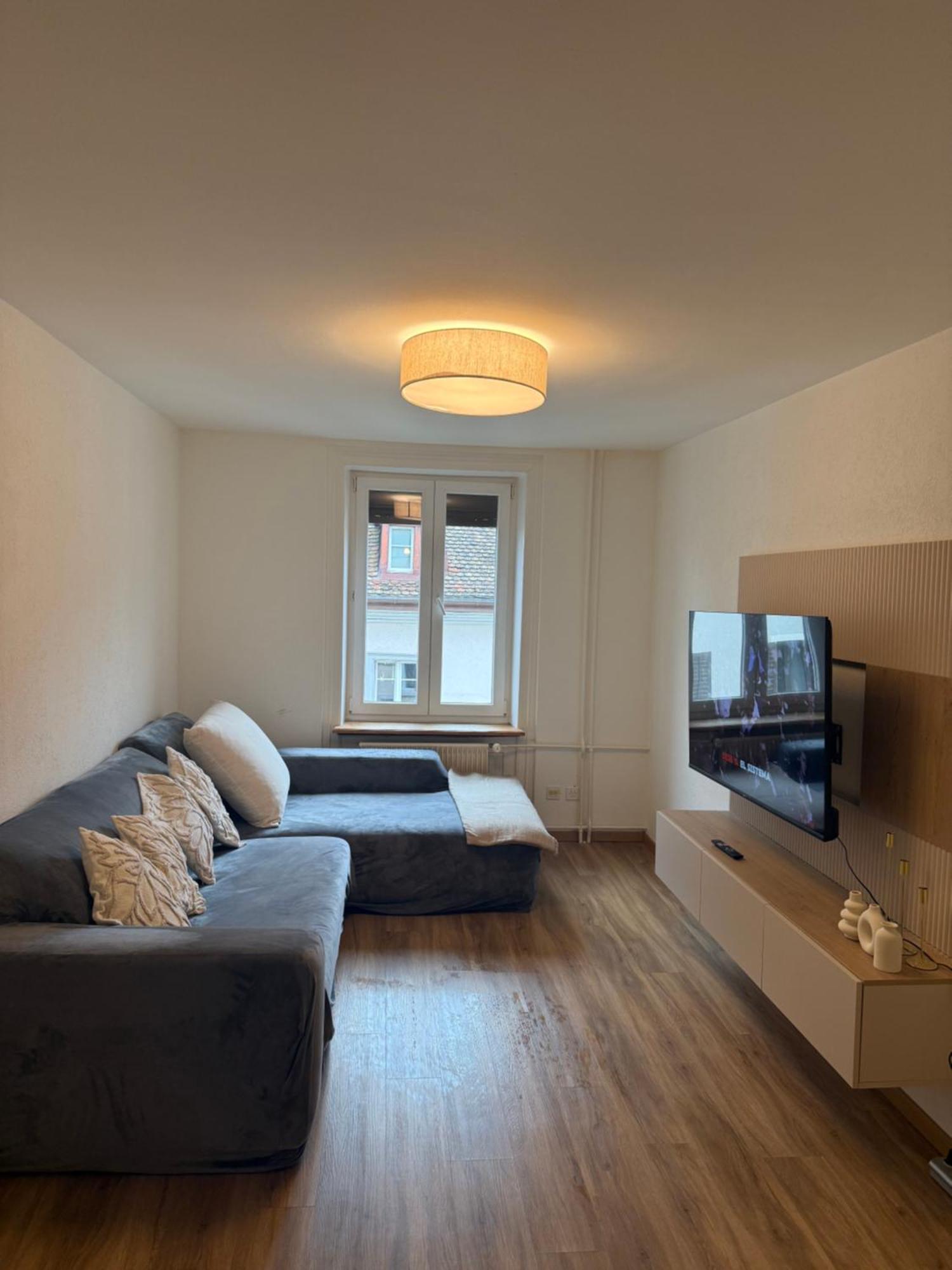 Stay- Helvetia Platz